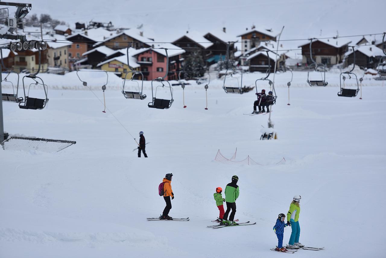 Hotel Astra Livigno Exterior foto