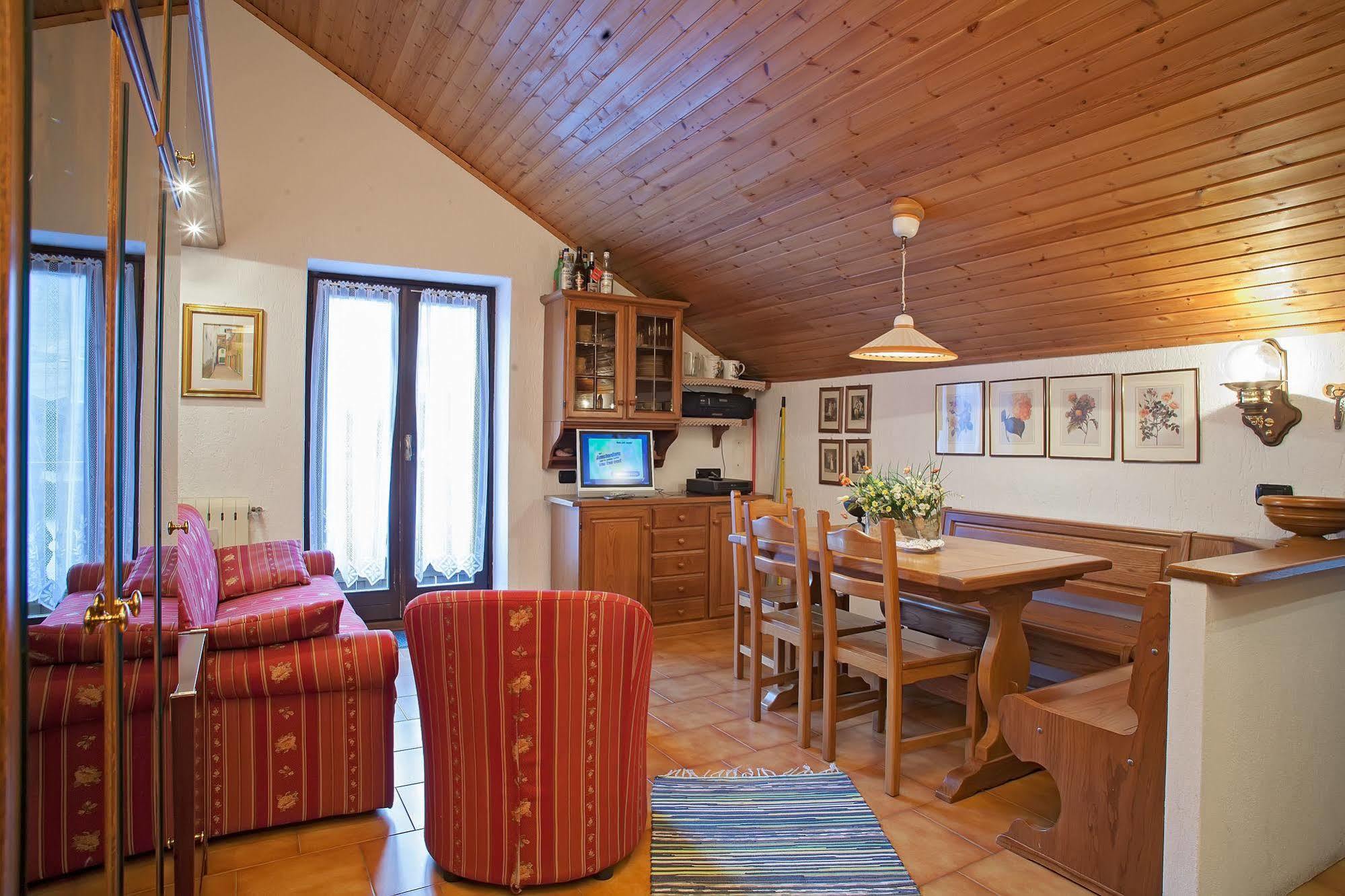 Hotel Astra Livigno Exterior foto